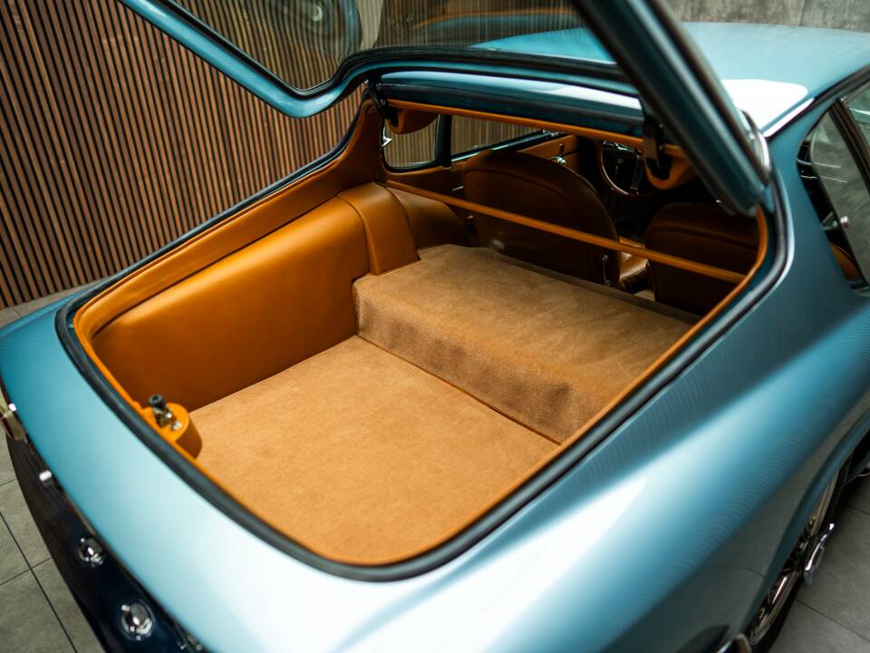 Image 75/97 of Maserati Mistral 3700 (1965)