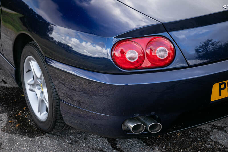 Image 38/50 de Ferrari 456 GTA (1997)