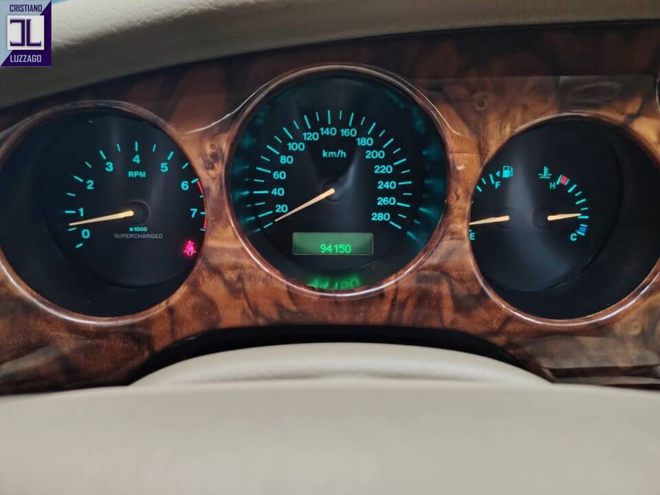 Bild 29/65 von Jaguar XKR (1998)