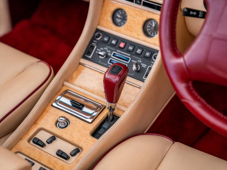 Bild 28/36 von Bentley Azure Mulliner (2001)