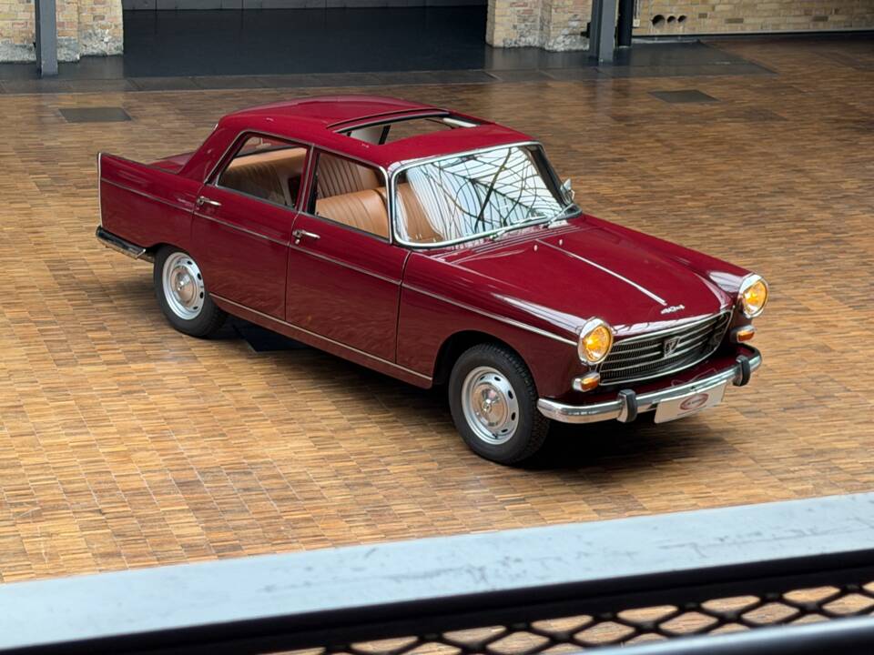Image 5/36 of Peugeot 404 (1972)