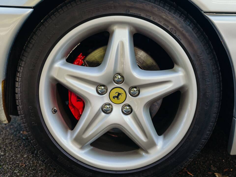 Bild 34/50 von Ferrari F 355 GTS (1998)