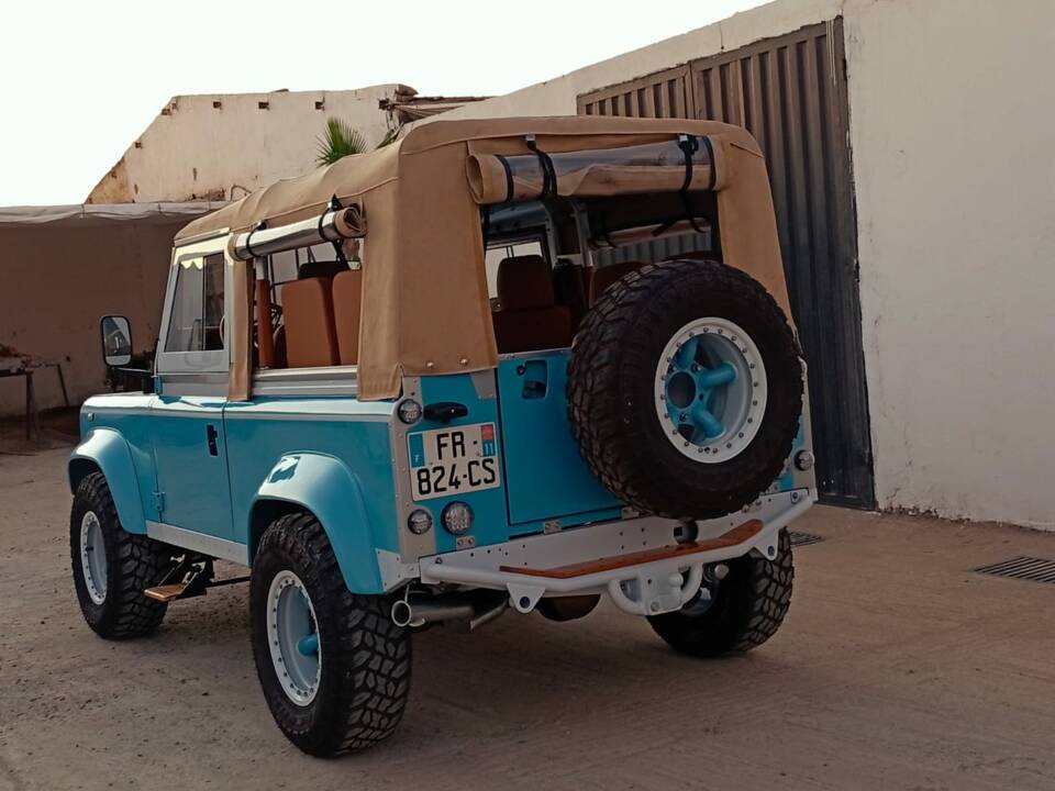 Afbeelding 15/17 van Land Rover Defender 90 (1998)