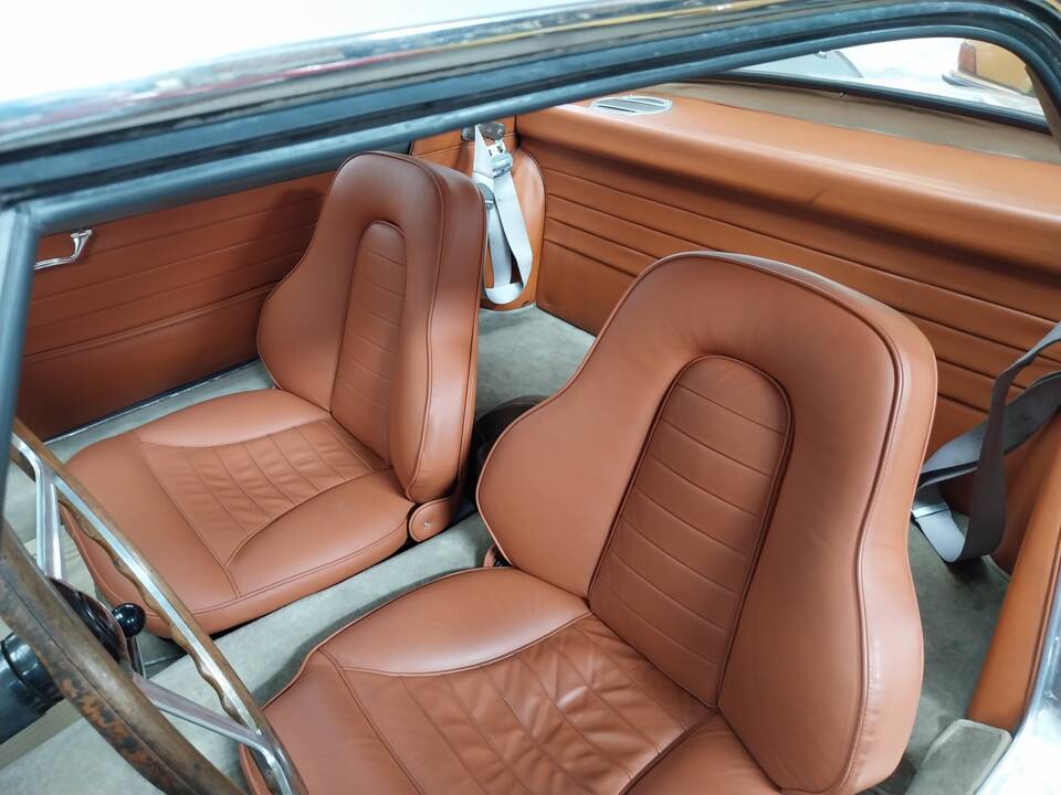 Image 39/51 of Lancia Flaminia GT Touring (1960)