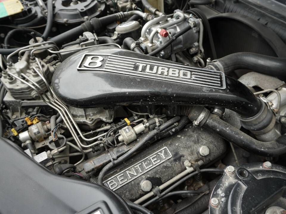 Image 37/45 of Bentley Turbo R (1988)