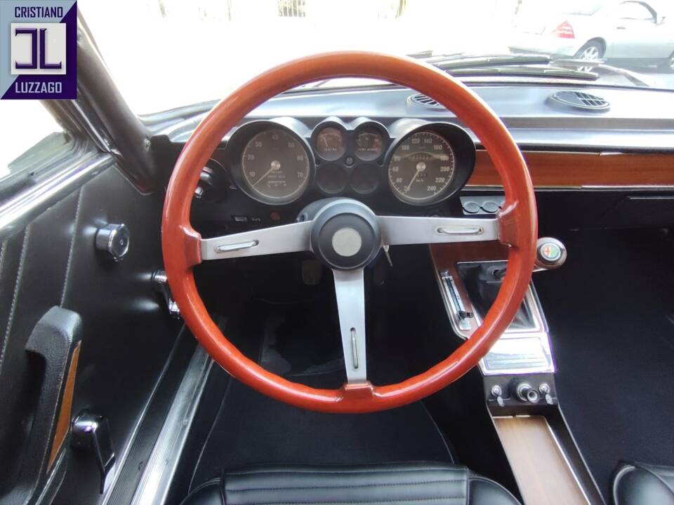 Bild 39/79 von Alfa Romeo 2000 GT Veloce (1971)