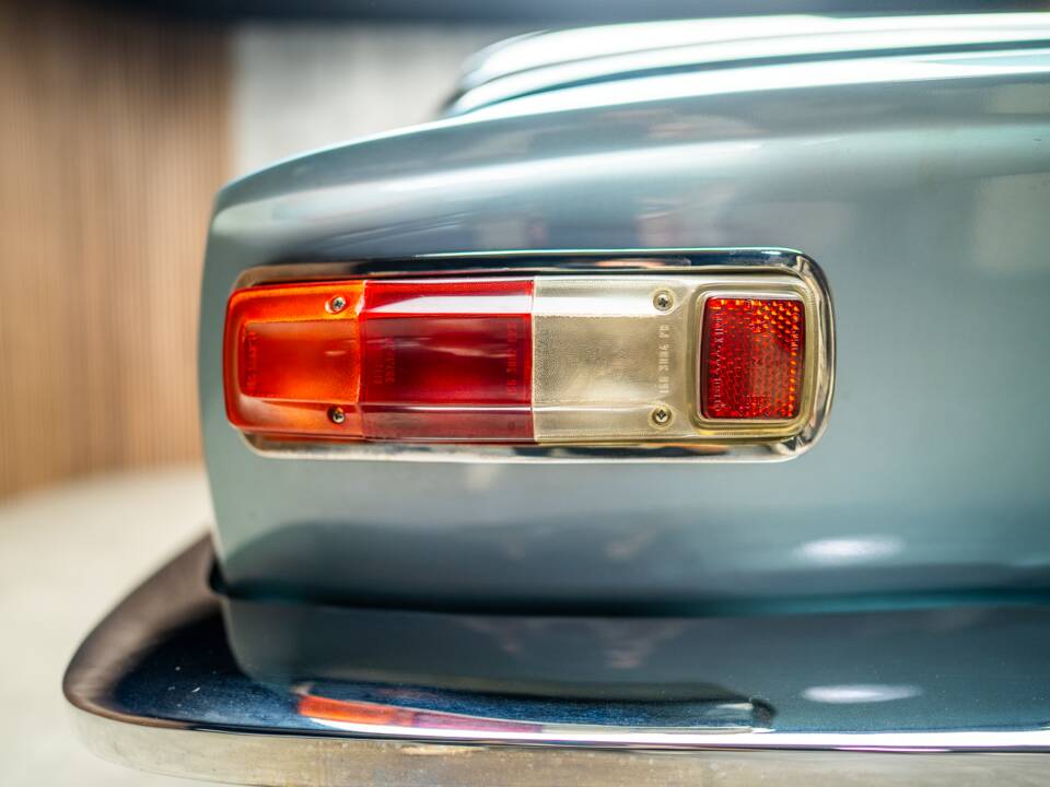 Image 71/97 of Maserati Mistral 3700 (1965)