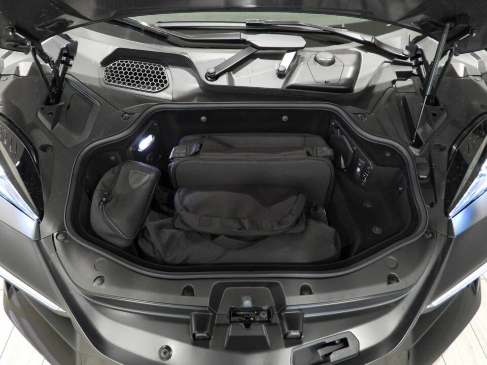 Bild 9/15 von Lamborghini Revuelto (2024)