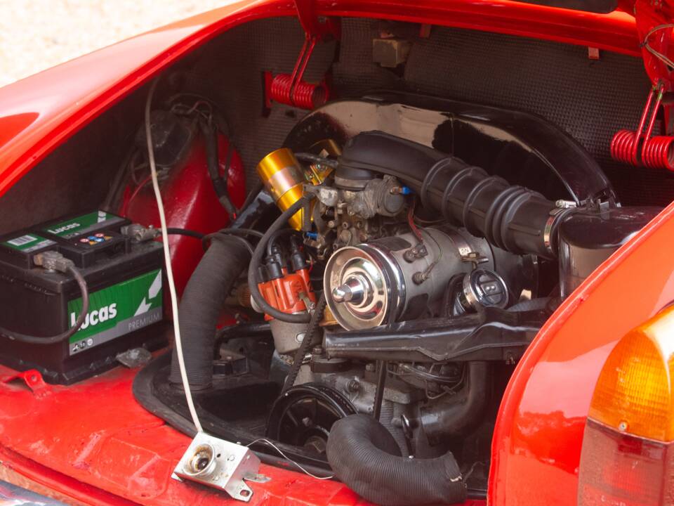 Image 43/50 de Volkswagen Karmann Ghia 1600 (1972)