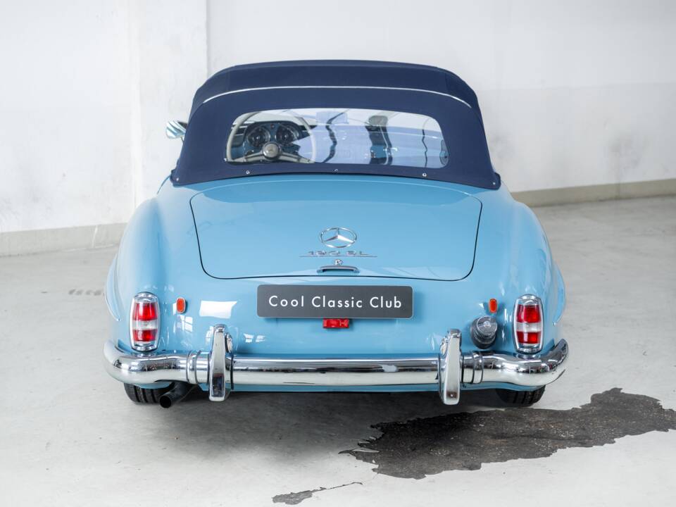 Image 6/40 of Mercedes-Benz 190 SL (1962)