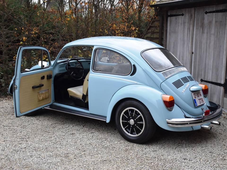 Image 15/34 de Volkswagen Beetle 1302 (1974)