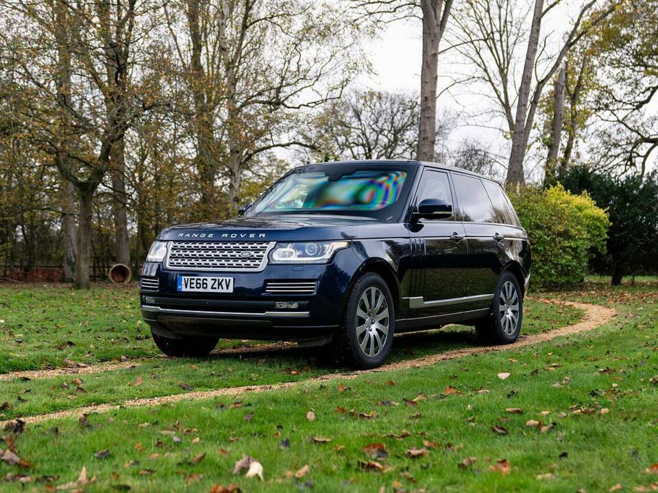 Image 23/38 of Land Rover Range Rover V8 SV Autobiography (2016)