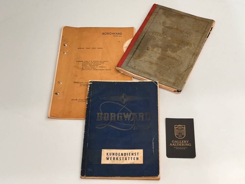 Immagine 7/50 di Borgward Isabella Coupe (1957)