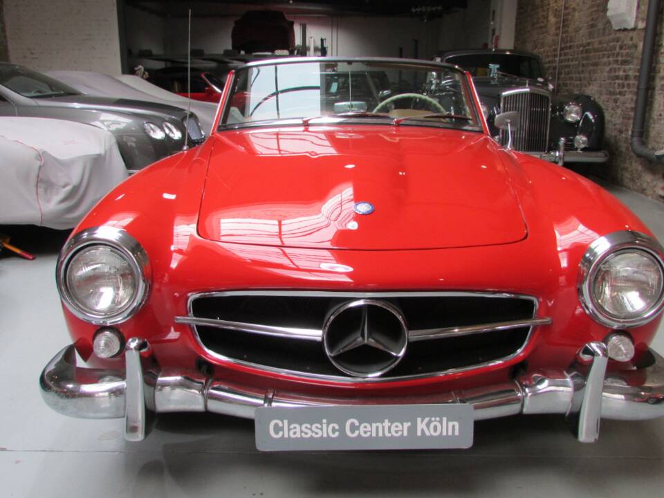 Image 2/20 de Mercedes-Benz 190 SL (1963)