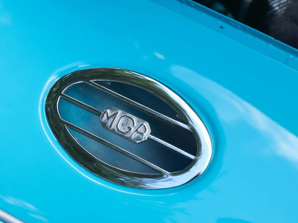Image 25/50 of MG MGA 1600 (1958)