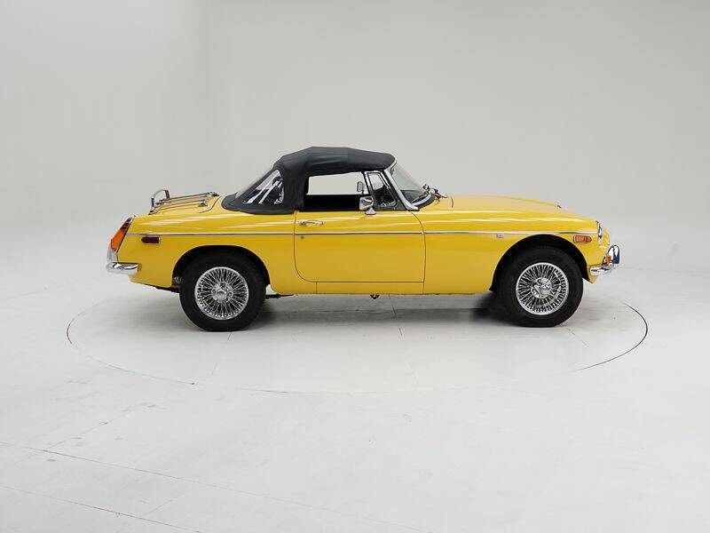 Afbeelding 9/15 van MG MGB (1978)