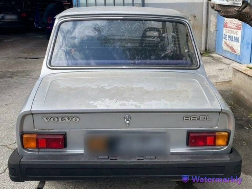 Image 9/23 de Volvo 66 (1980)