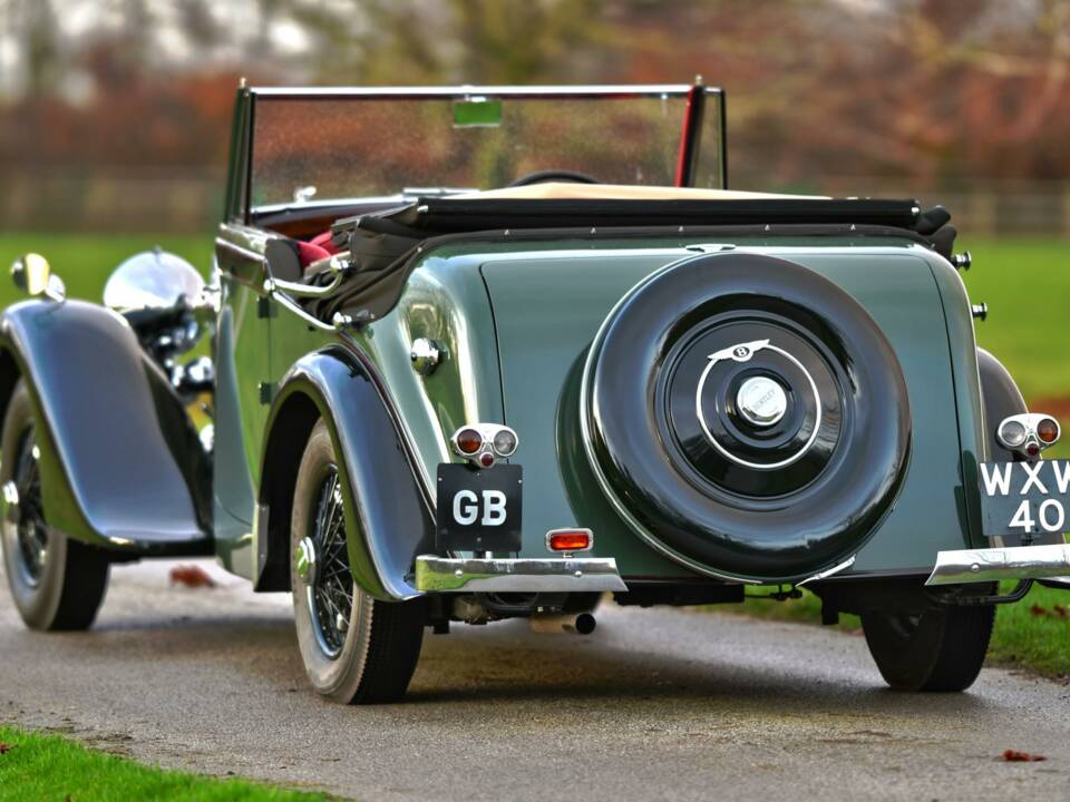 Image 10/50 of Bentley 4 1&#x2F;4 Litre (1939)