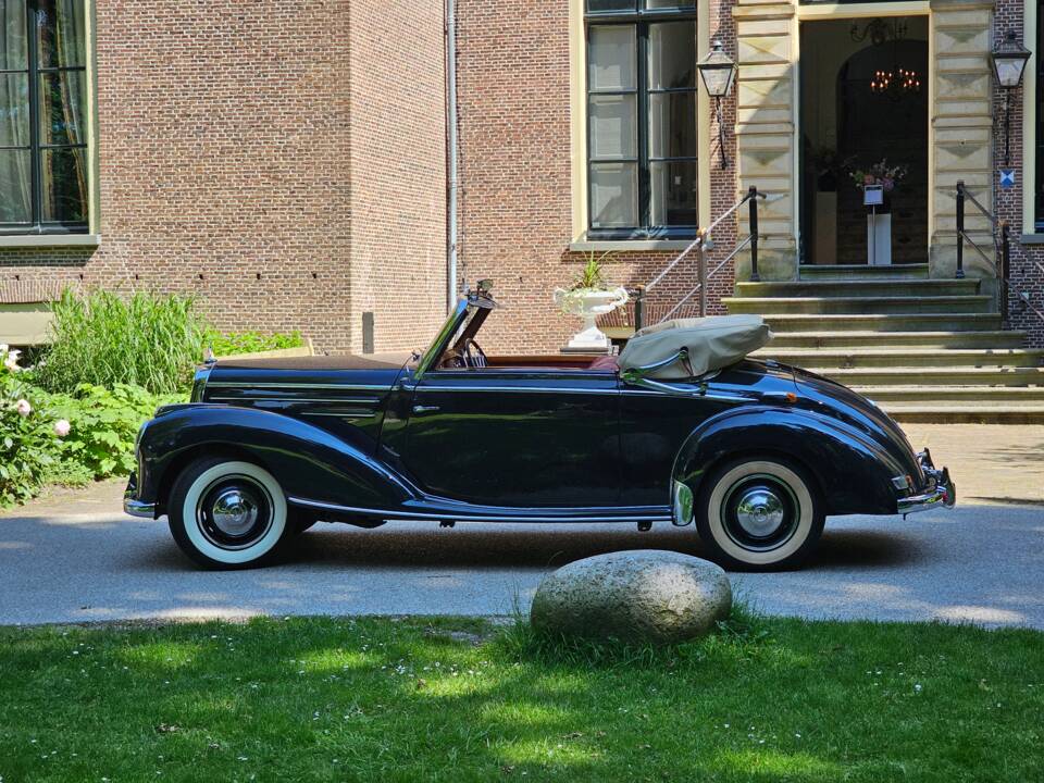 Image 3/5 of Mercedes-Benz 220 Cabriolet A (1954)