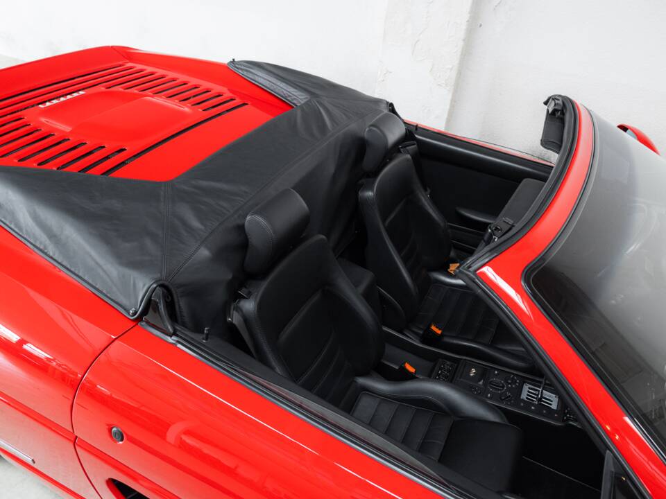 Image 43/50 of Ferrari F 355 Spider (1999)