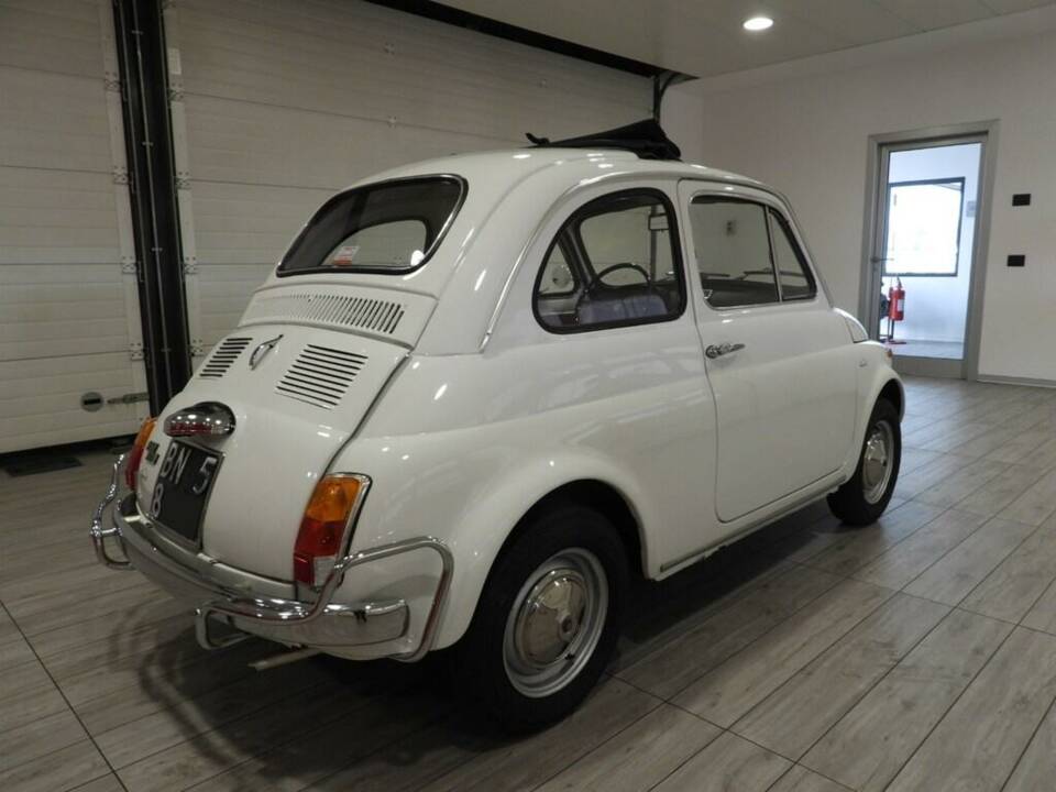 Immagine 4/15 di FIAT 500 L (1971)