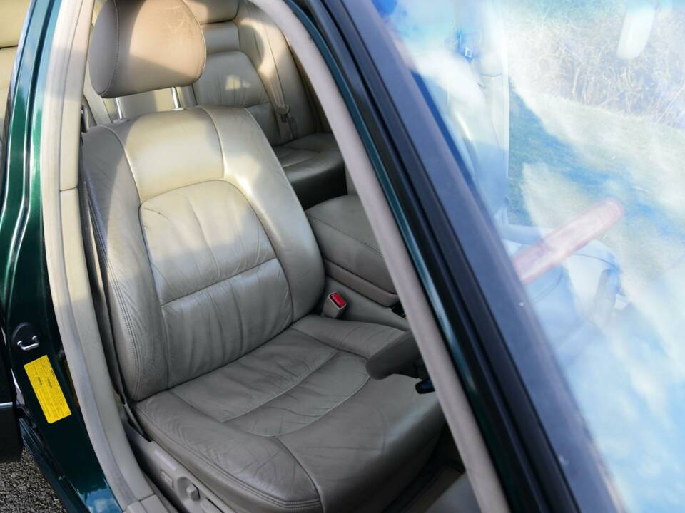 Afbeelding 29/50 van Lexus LS 400 (1998)