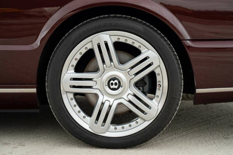 Image 49/50 of Bentley Brooklands (2008)