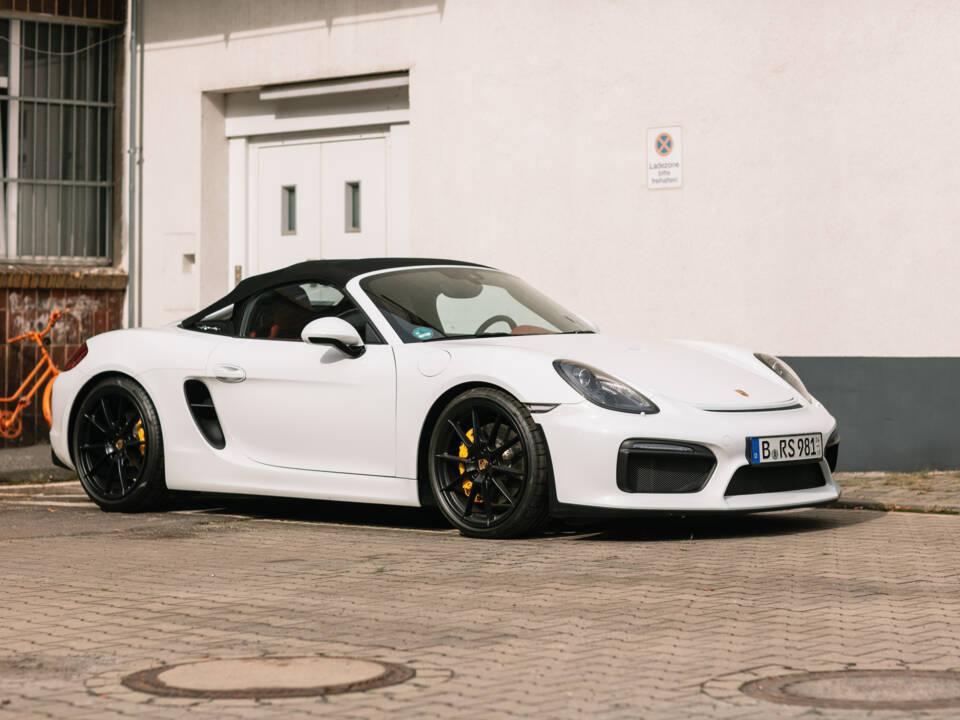 Image 7/70 of Porsche Boxster Spyder (2015)