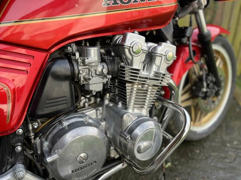 Afbeelding 2/23 van Honda CB 900 F2 (1981)