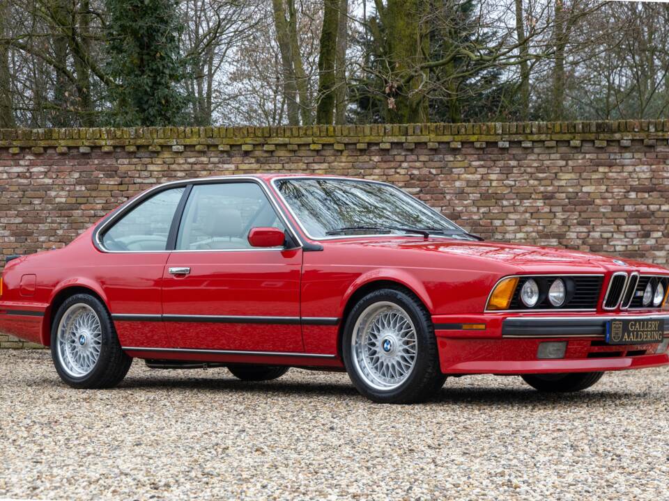 Bild 24/50 von BMW M6 (1988)