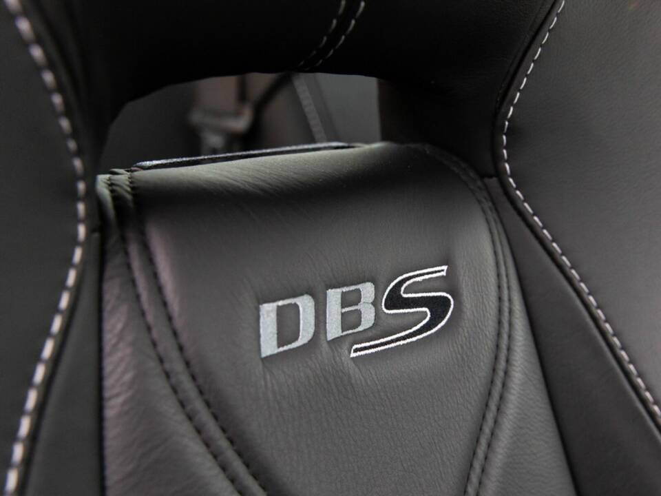 Bild 43/50 von Aston Martin DBS (2010)