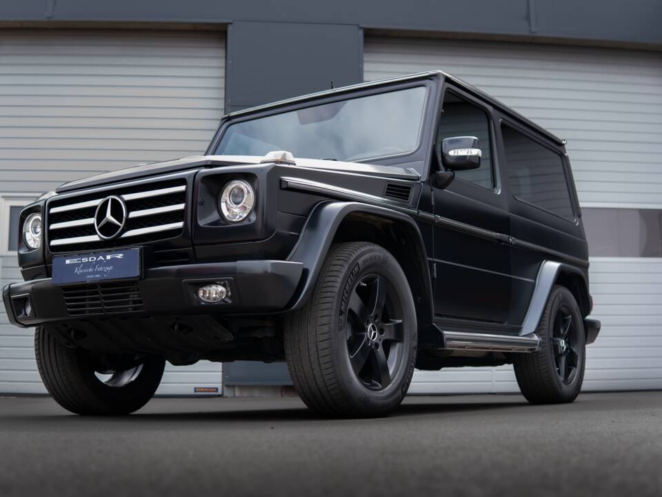Obraz 7/28 pojazdu Mercedes-Benz G 500 (SWB) (2012)