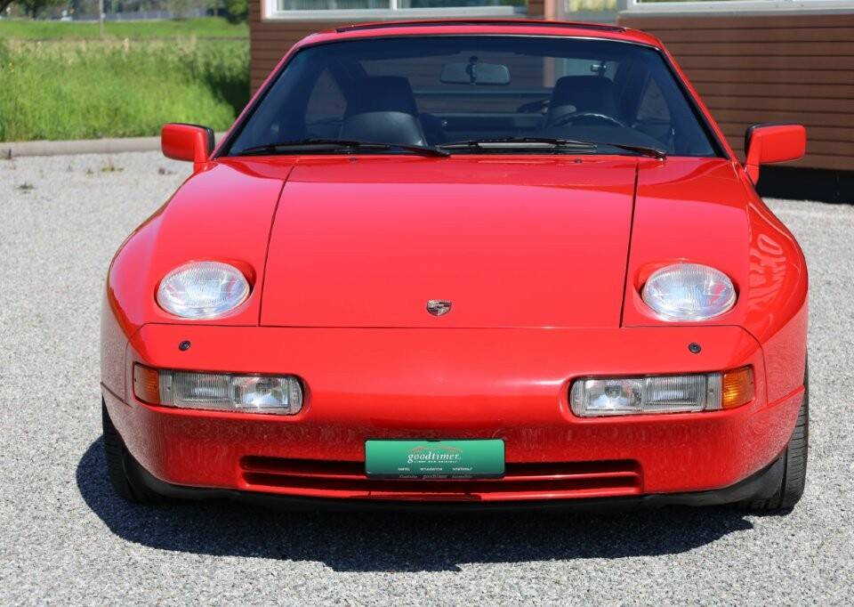 Afbeelding 8/35 van Porsche 928 S4 (1989)