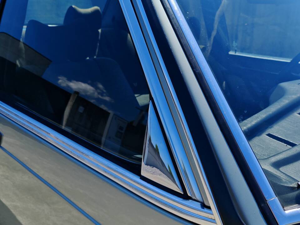 Bild 10/50 von BMW 745i (1982)