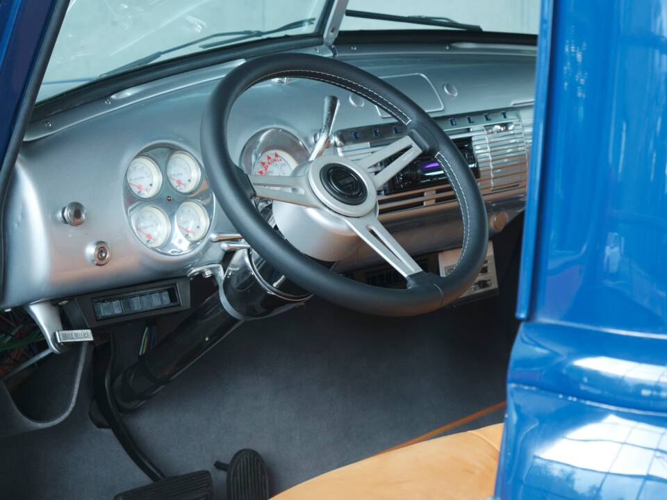 Imagen 32/50 de Chevrolet 3100 ½-ton (1951)