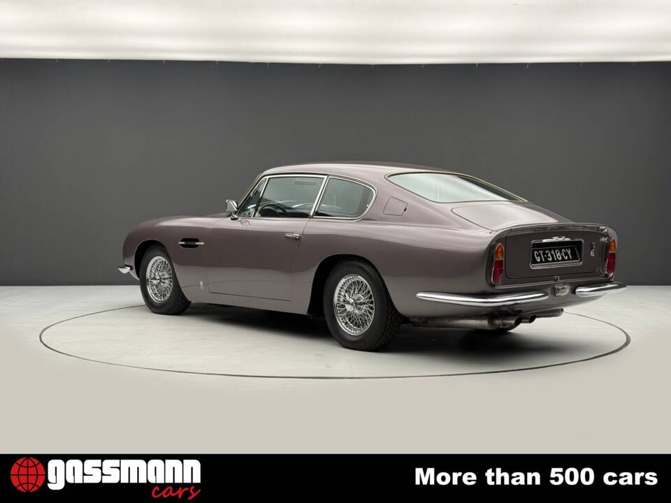 Afbeelding 5/15 van Aston Martin DB 6 Vantage (1967)