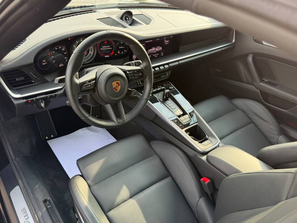 Bild 11/27 von Porsche 911 Turbo S (2020)