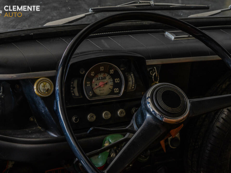 Image 7/11 de FIAT 850 Familiare (1974)