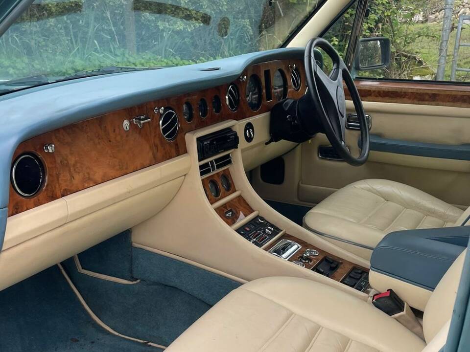 Image 3/10 of Bentley Turbo R (1990)