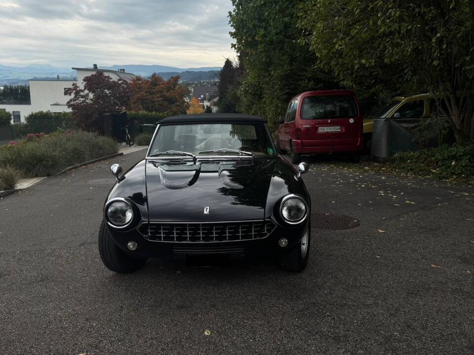 Imagen 1/10 de FIAT 124 Spider DS (1984)