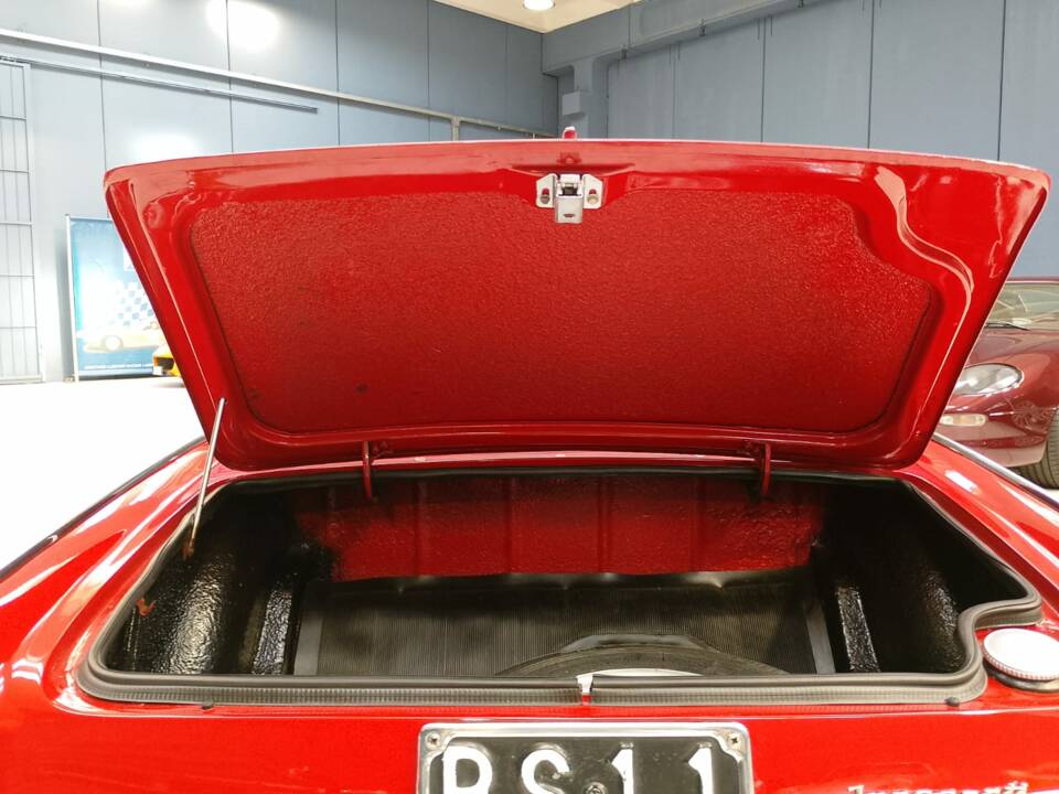 Image 36/47 of Innocenti 950 Spider (1962)