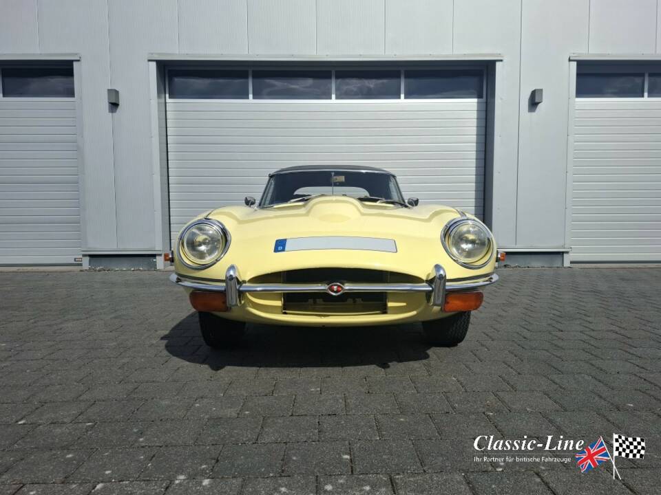 Image 1/12 de Jaguar E-Type (1969)