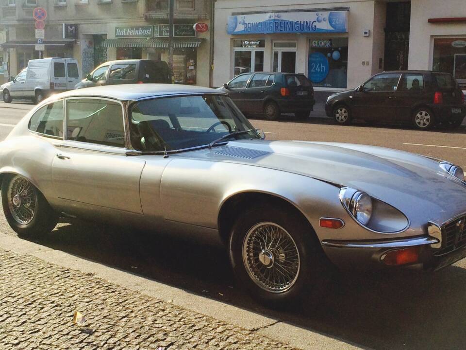 Imagen 2/4 de Jaguar E-Type V12 (2+2) (1971)