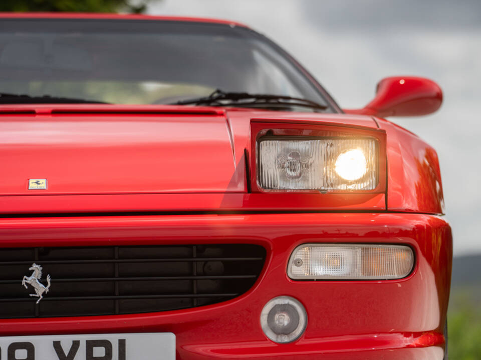 Immagine 33/50 di Ferrari F 355 GTS (1996)
