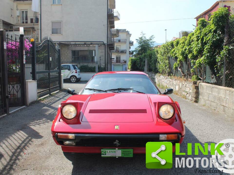 Image 2/10 of Ferrari 308 GTBi Quattrovalvole (1984)