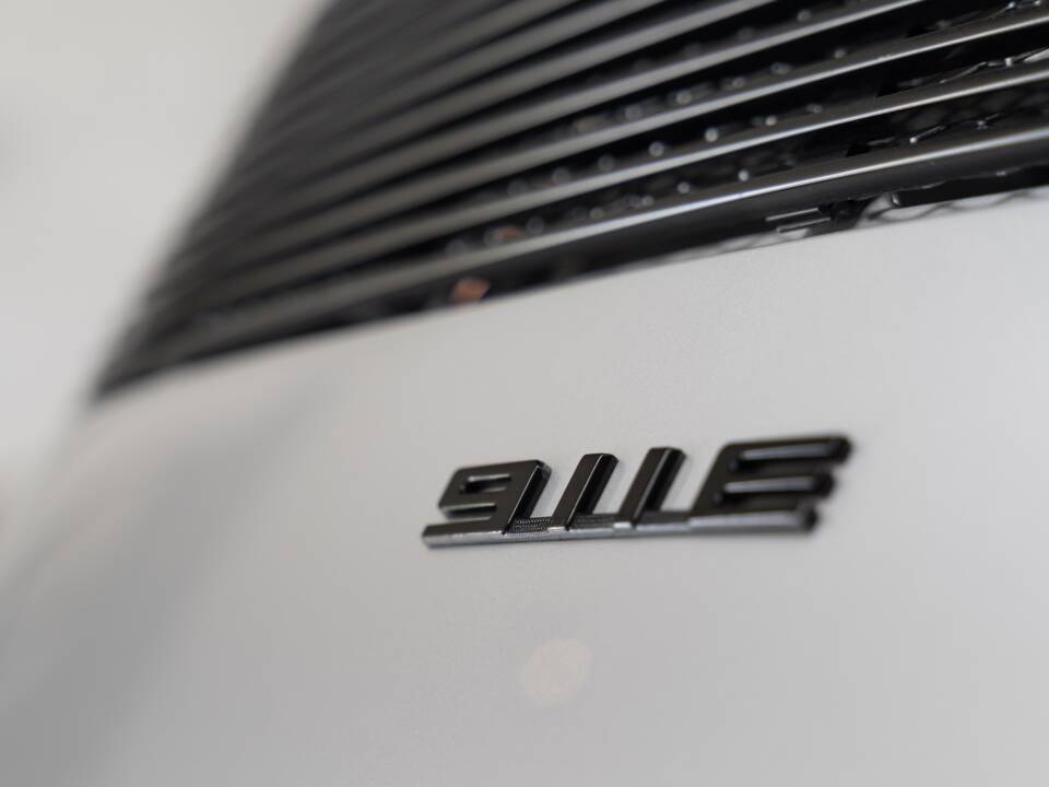 Image 33/41 de Porsche 911 2.4 E (1973)