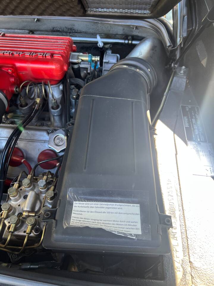 Image 61/114 de Ferrari 308 GTS Quattrovalvole (1985)