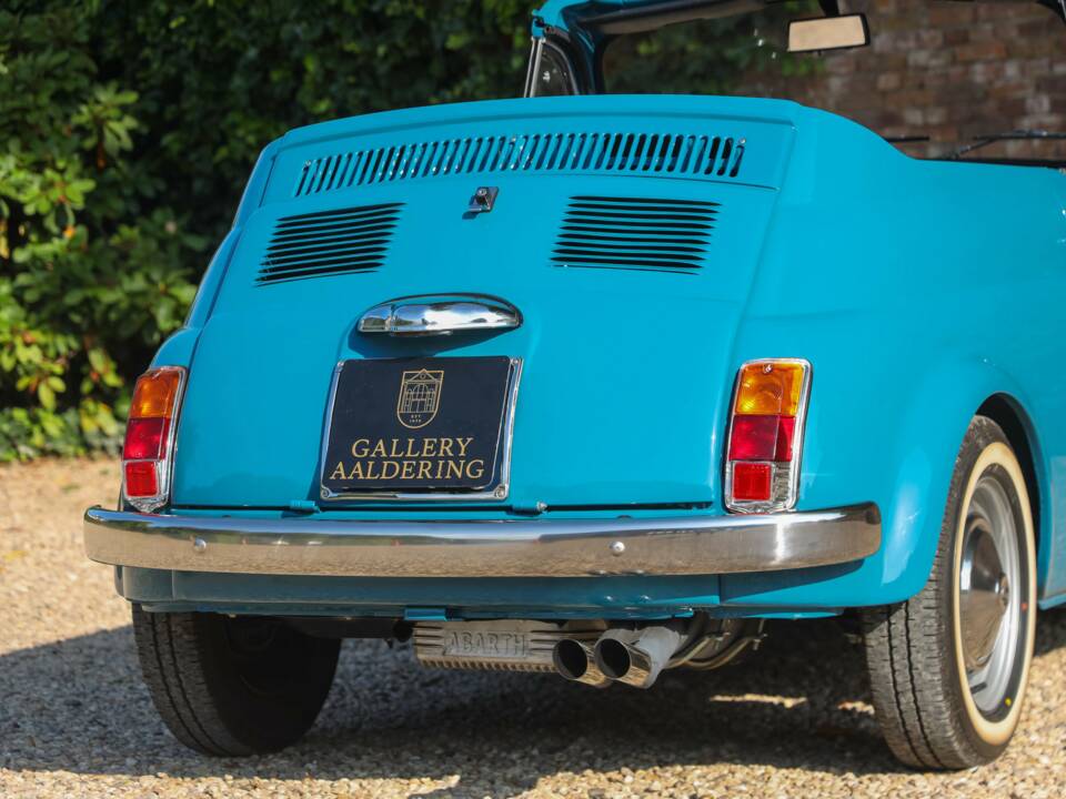 Bild 43/50 von FIAT 500 Moretti Minimaxi (1973)
