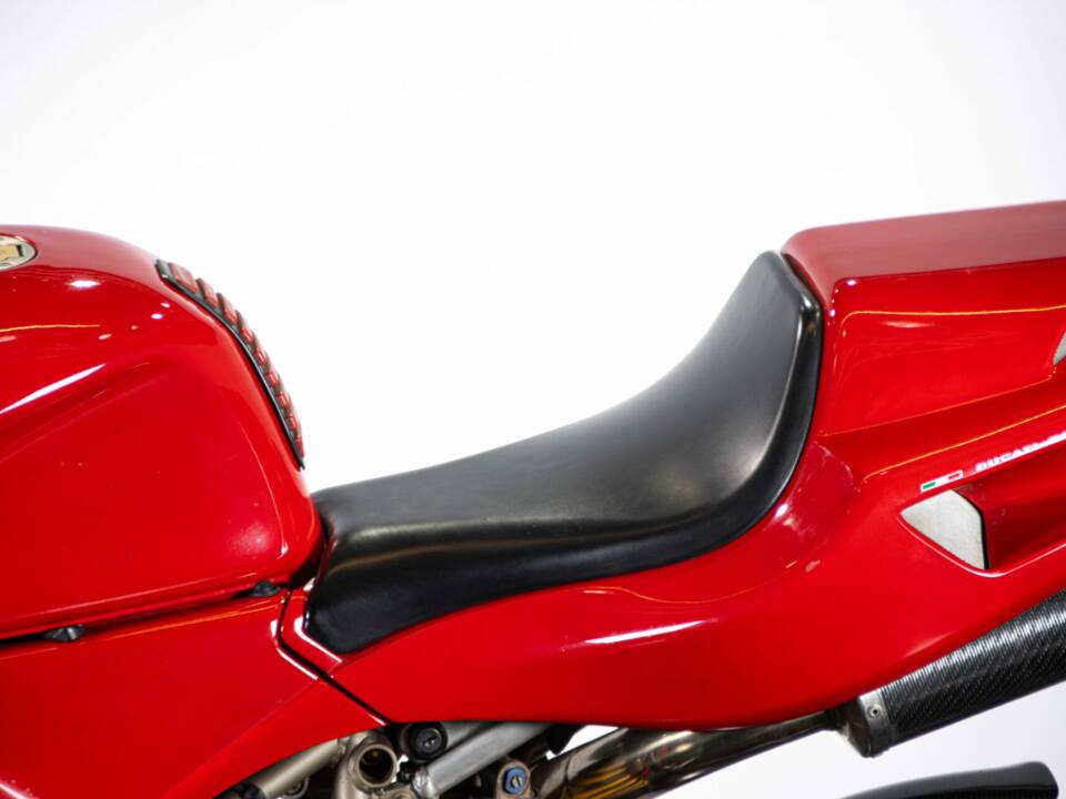 Bild 17/50 von Ducati 916 (1994)