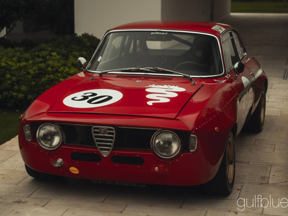 Image 49/49 de Alfa Romeo Giulia GTA 1300 Junior (1968)